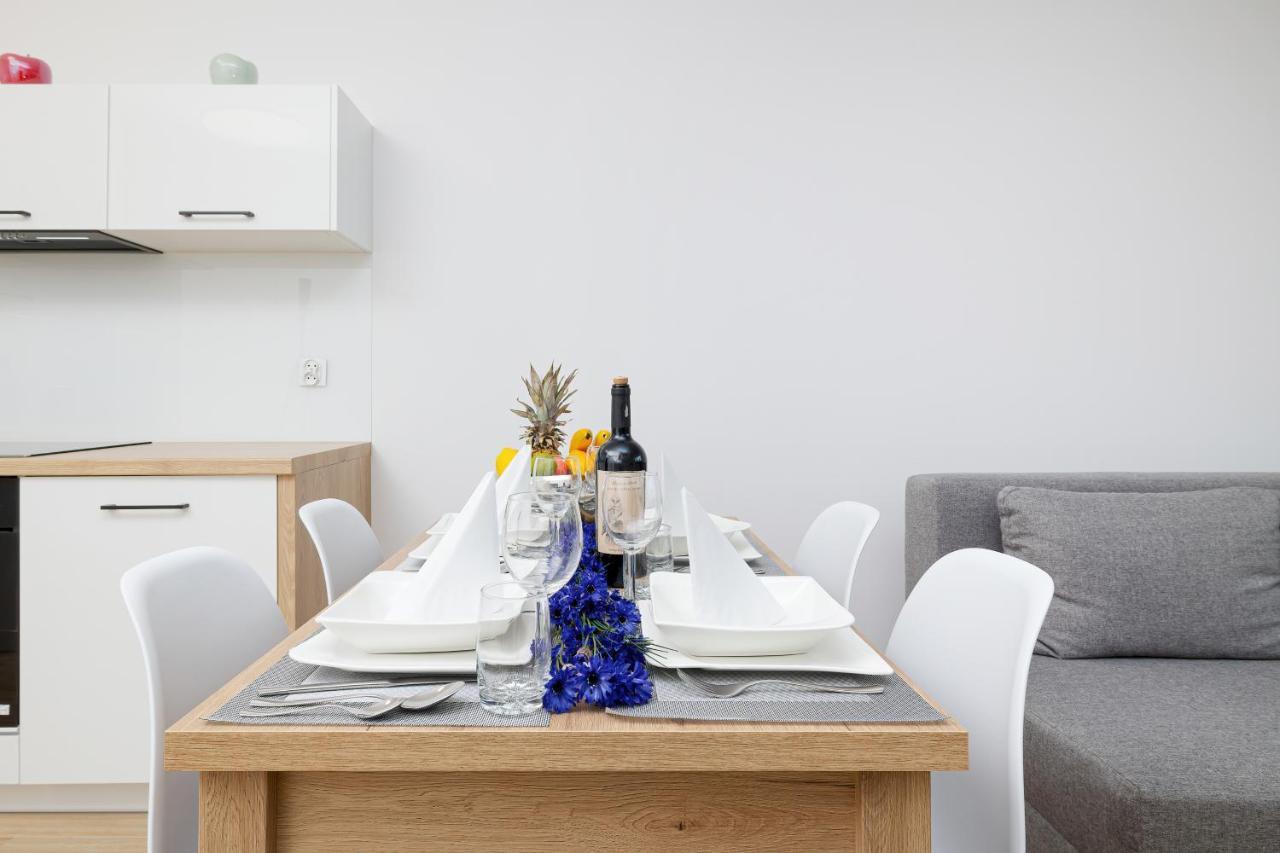 Apartamenty Nadbrzezna 250 M Do Plazy By Noclegi Renters Gąski Exterior foto